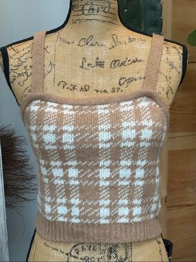 Almost Famous Sweater Knit Top Camel and Cream Festival Ready Boho Size S